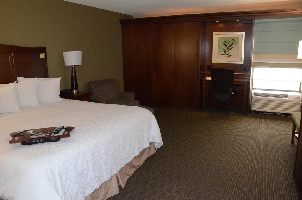 Hampton Inn アビンドン エクステリア 写真