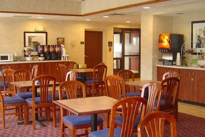 Hampton Inn アビンドン エクステリア 写真